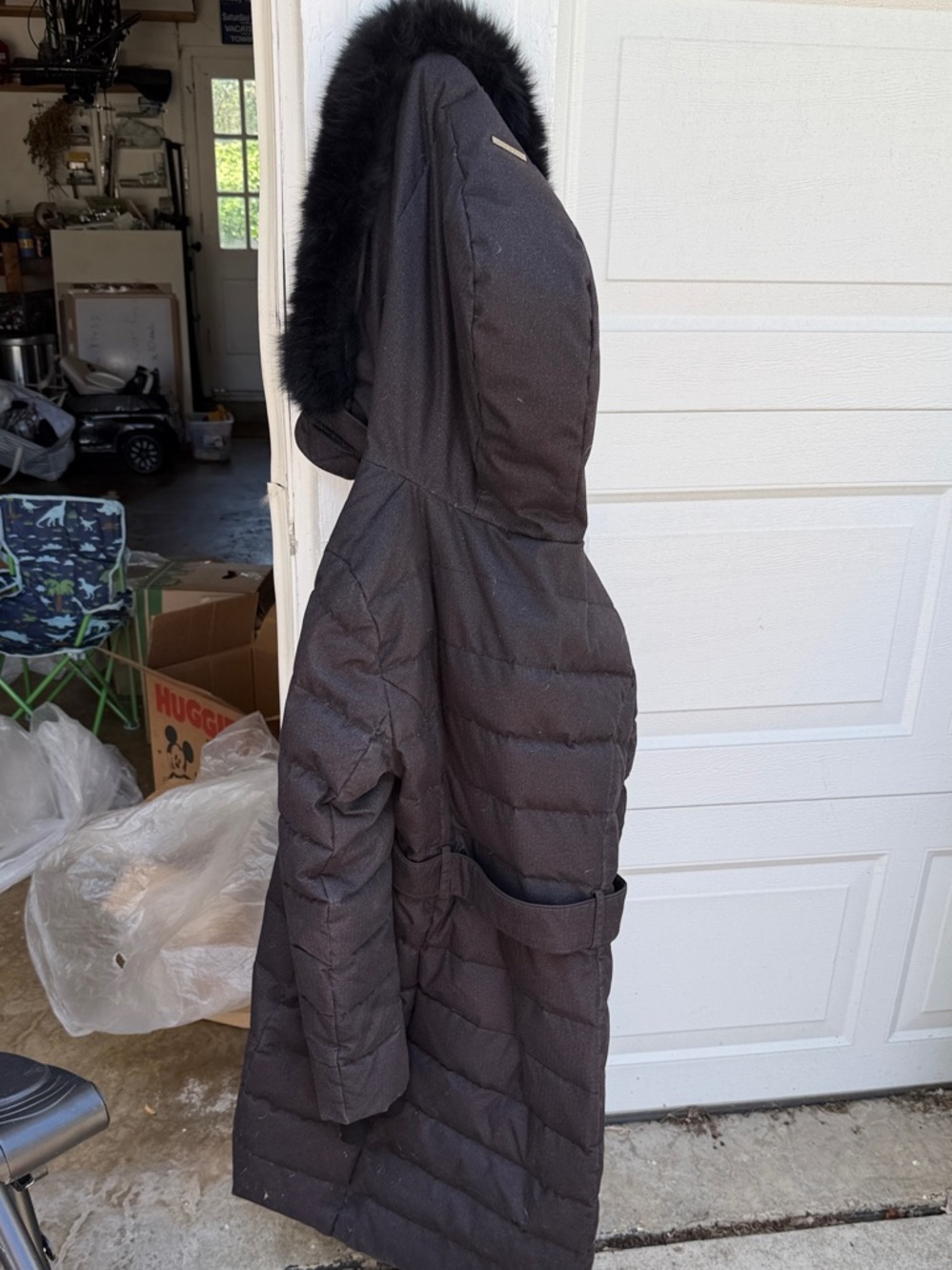 Soia & Kyo Women's Black Puffer Coat with Faux Fur Trim Hood